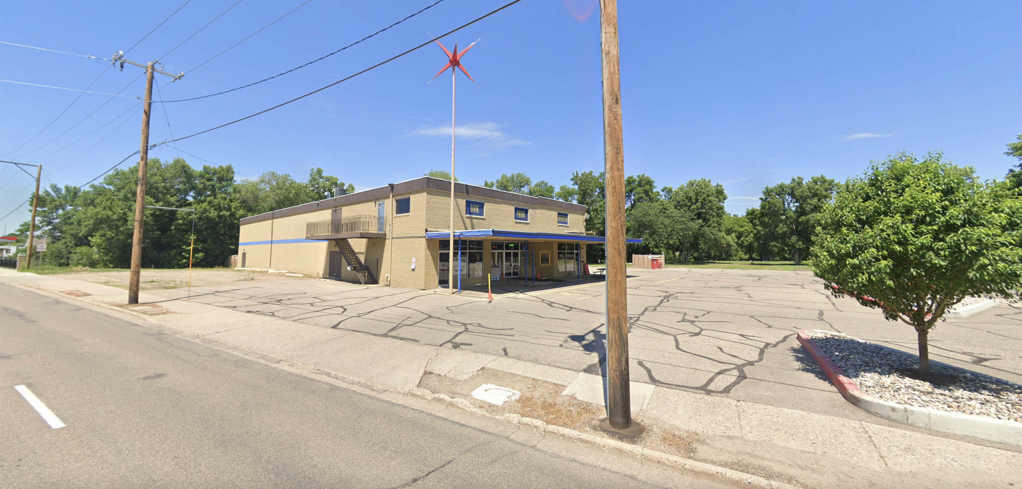 Oak Park Theater Showtimes & Tickets